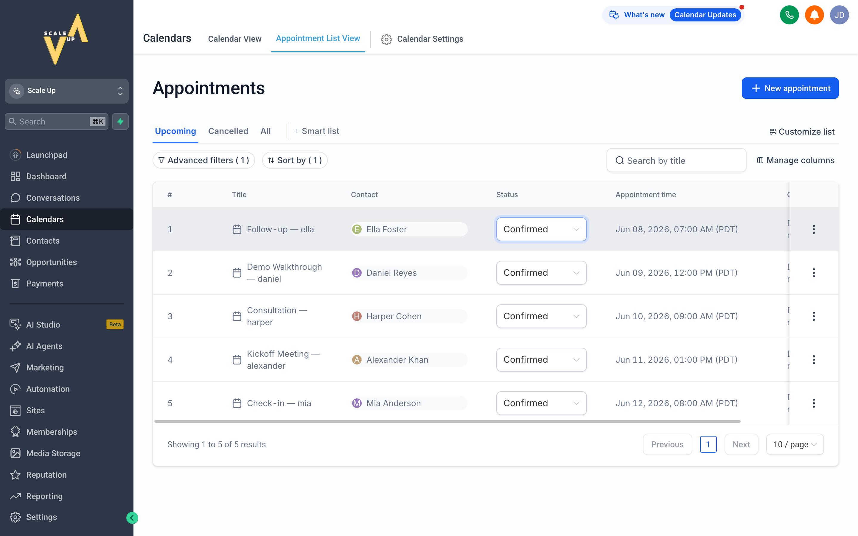 Appointment detail panel showing the contact name, date and time, calendar, status dropdown, and internal notes